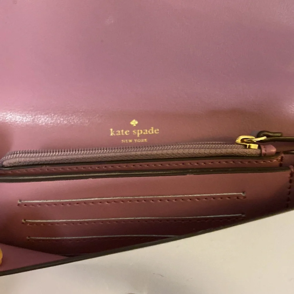 Kate Spade lavender-gray wallet - Picture 4 of 5